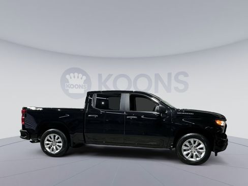 Used 2023 Chevrolet Silverado 1500 Custom image 17
