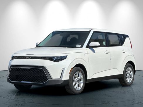 New 2025 Kia Soul LX image 8