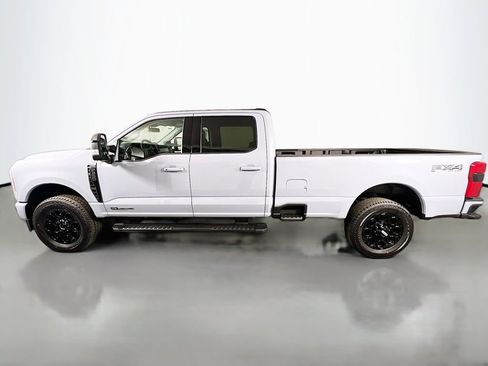 New 2026 Ford F350 Lariat w/ Black Appearance Package image 6