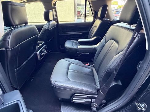 Used 2019 Ford Expedition Platinum AWD/4WD image 19