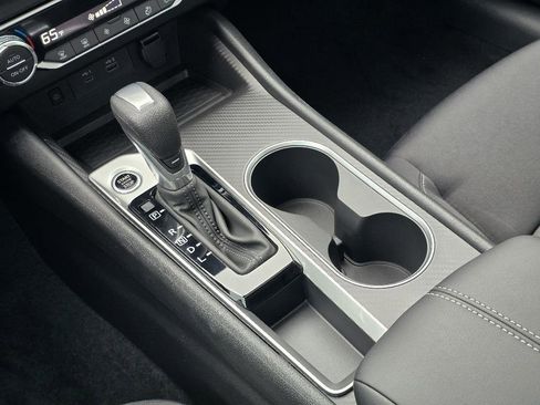 New 2025 Nissan Altima 2.5 SV w/ SV Special Edition Package image 17