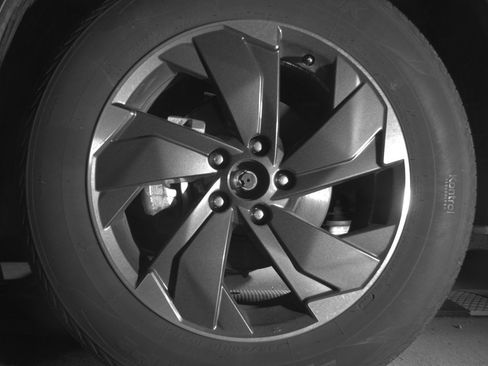 Used 2025 Nissan Rogue SV AWD/4WD image 12