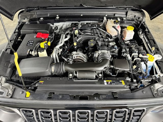 Used 2025 Jeep Gladiator Sport AWD/4WD image 35