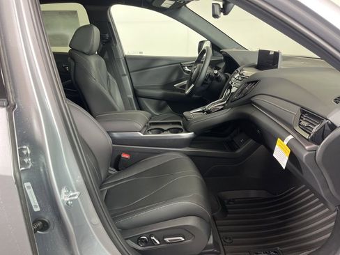 New 2026 Acura RDX SH-AWD image 8