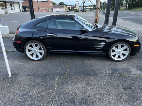 Used 2004 Chrysler Crossfire Coupe image 7