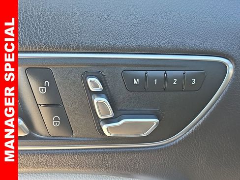 Used 2018 Mercedes-Benz GLA 250 image 32