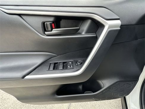 Used 2024 Toyota RAV4 LE image 21