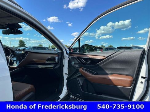 Used 2025 Subaru Outback Touring XT image 32