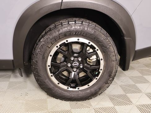 Used 2024 Nissan Pathfinder Rock Creek AWD/4WD image 19