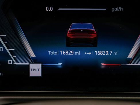 Used 2025 BMW M340i image 24