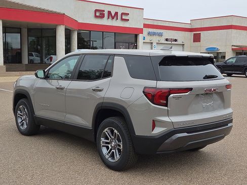 New 2026 GMC Terrain Elevation FWD image 3