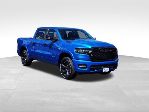 New 2026 RAM 1500 4x4 Crew Cab image 3