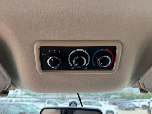 Used 2015 Chevrolet Express 2500 LS image 37