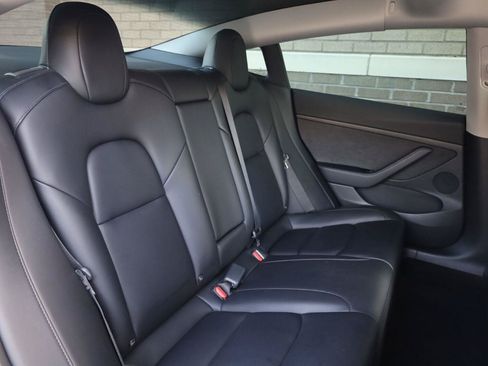 Used 2022 Tesla Model 3 Performance AWD/4WD image 22