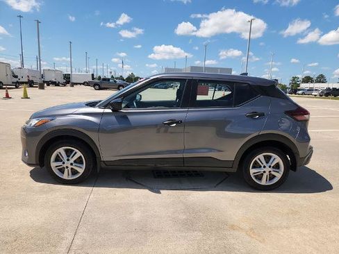 Certified 2024 Nissan Kicks S FWD image 8