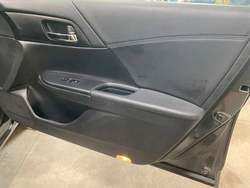 Used 2013 Honda Accord EX-L image 37