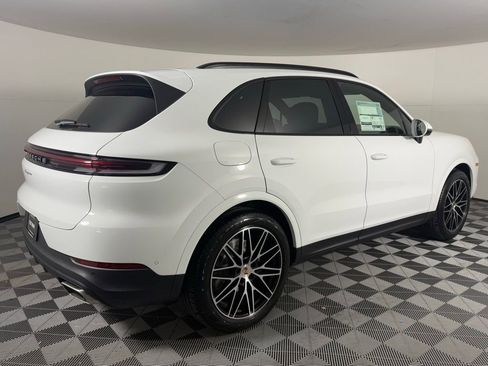 New 2026 Porsche Cayenne image 7