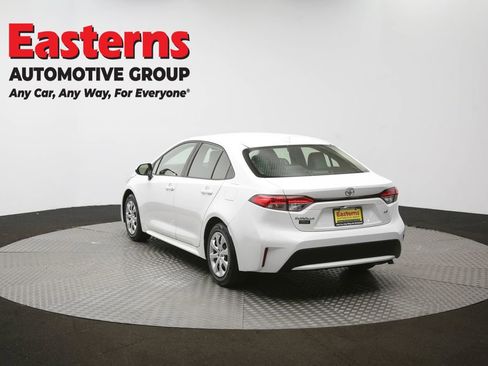 Used 2022 Toyota Corolla LE FWD image 64