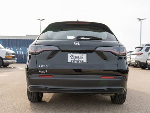 Used 2024 Honda HR-V LX image 6