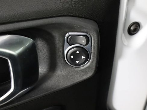 Used 2026 Jeep Wrangler Unlimited Sport AWD/4WD image 20