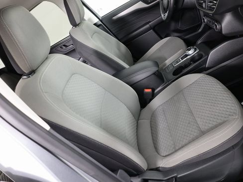 Used 2022 Ford Escape SE w/ Convenience Package image 39