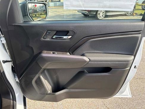 New 2024 Chevrolet Colorado LT w/ LT Convenience Package image 13
