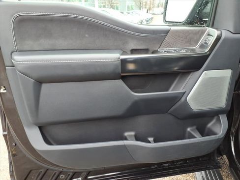 Certified 2022 Ford F150 Platinum w/ Equipment Group 701A High image 16