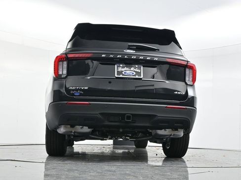 New 2025 Ford Explorer Active image 51