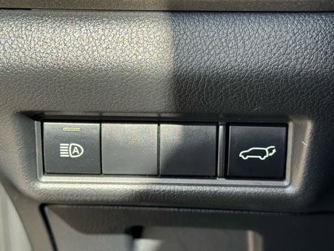 Used 2024 Toyota Grand Highlander XLE image 23