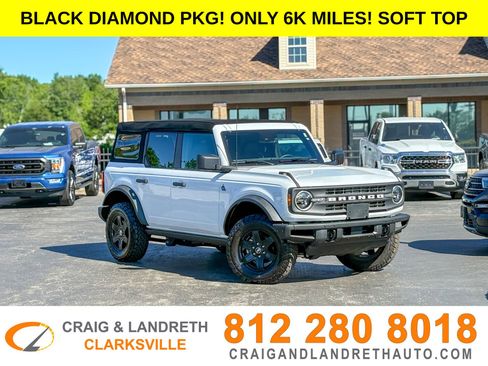Used 2024 Ford Bronco Black Diamond AWD/4WD image 1