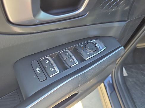 New 2026 Kia Sorento LX FWD image 19