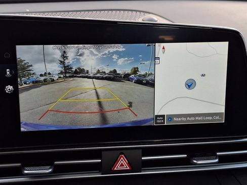 Used 2024 Hyundai Elantra SEL w/ Convenience Package image 18