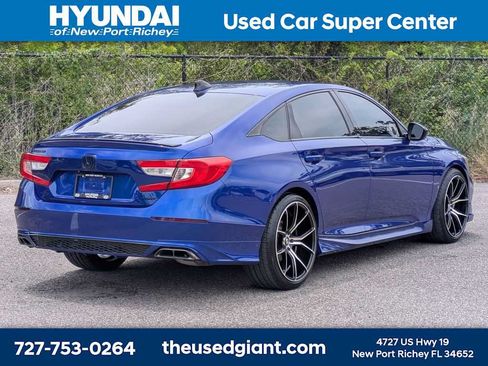 Used 2021 Honda Accord Sport image 5