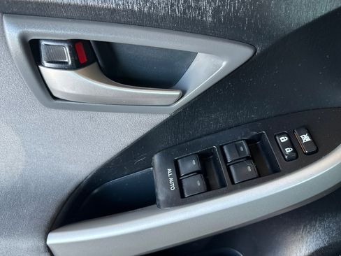 Used 2015 Toyota Prius Two FWD image 11