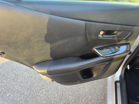 Used 2010 Lexus HS 250h image 19