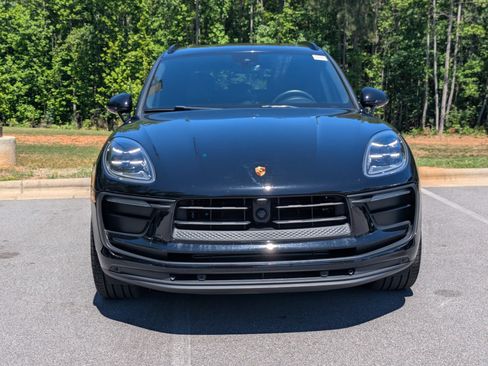 Used 2023 Porsche Macan AWD/4WD image 7