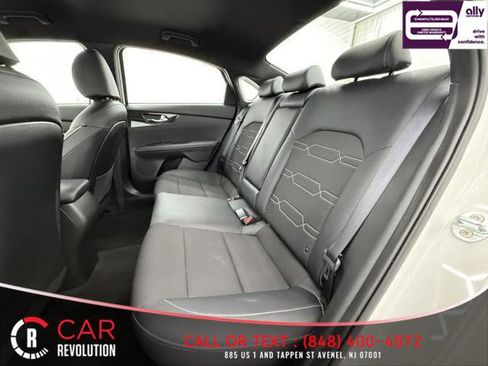 Used 2022 Kia Forte GT-Line w/ GT-Line Technology Package image 41