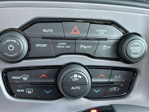 Used 2023 Dodge Challenger GT w/ Plus Package image 19