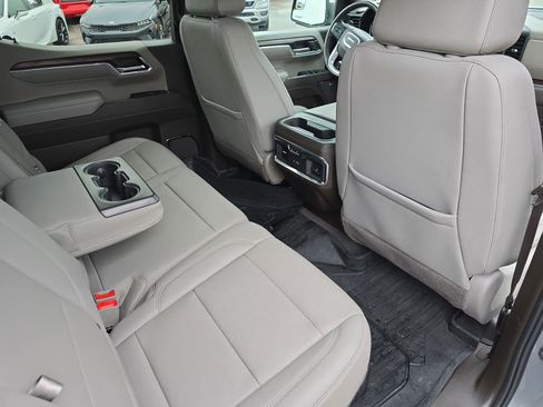 Used 2024 GMC Sierra 1500 SLT w/ SLT Premium Package image 12