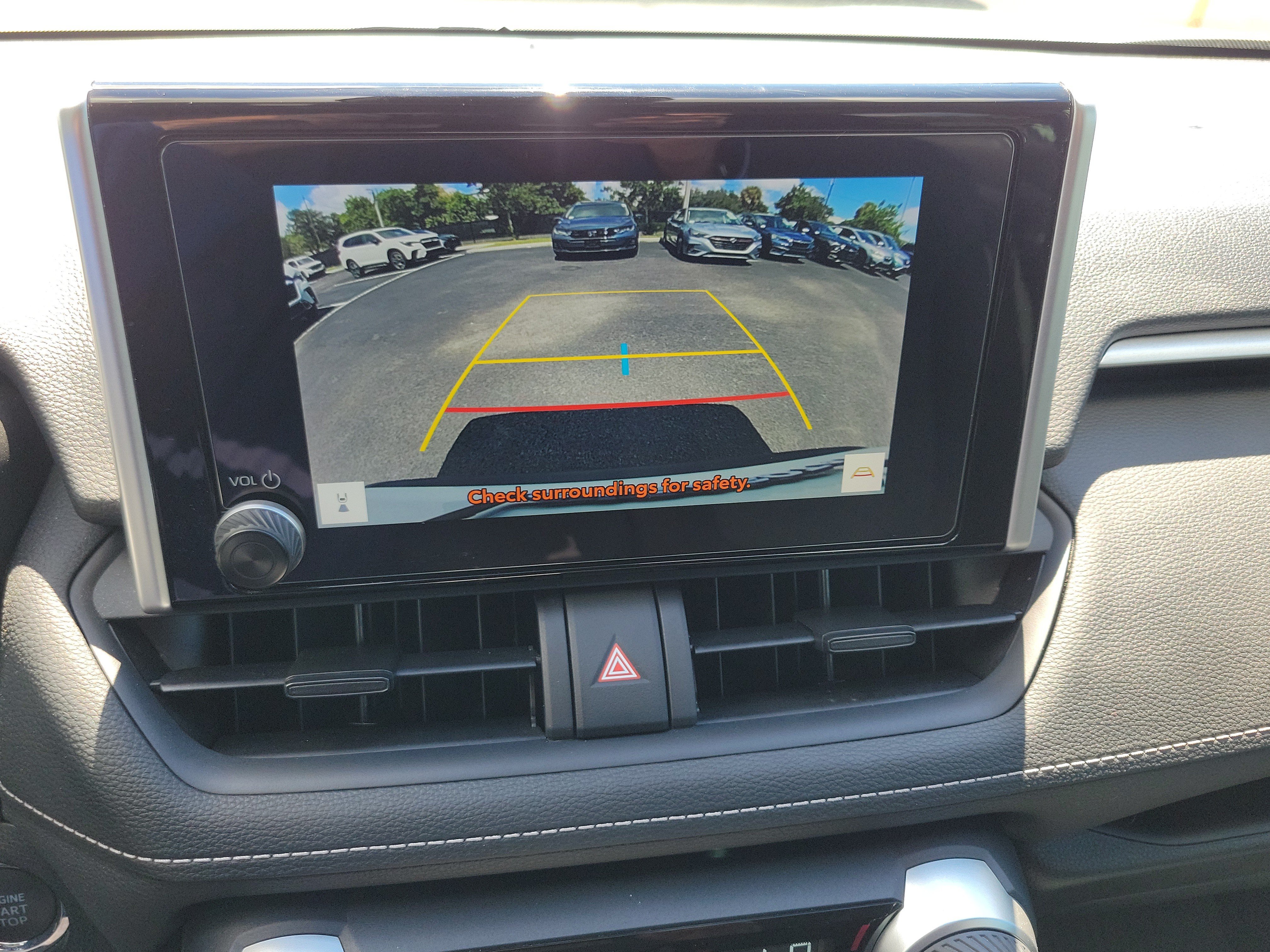 Used 2025 Toyota RAV4 XLE w/ Convenience Package FWD image 27