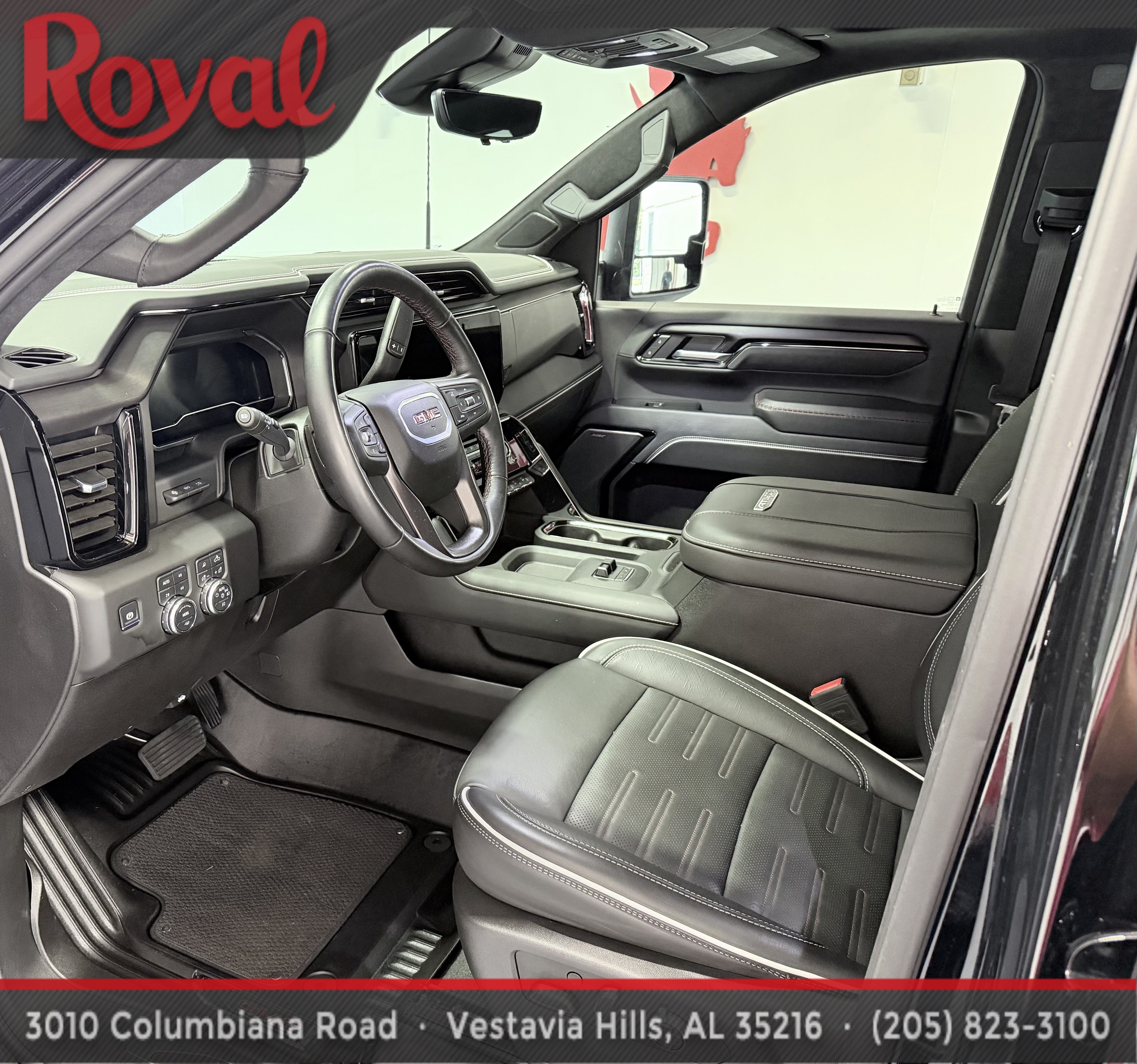 Used 2025 GMC Sierra 2500 AT4X AWD/4WD image 11