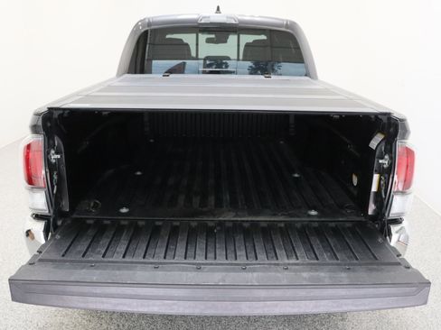 Used 2023 Toyota Tacoma TRD Off-Road AWD/4WD image 30