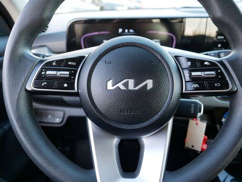 Certified 2024 Kia Seltos LX image 25