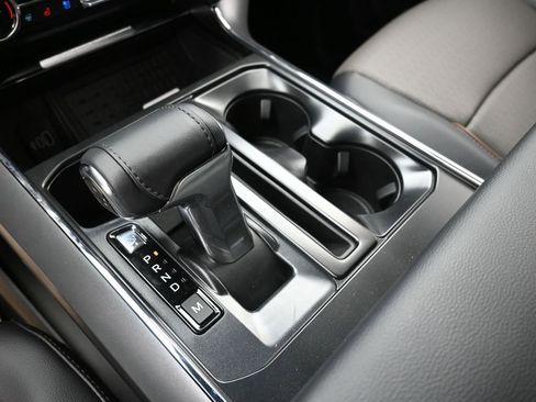 New 2025 Ford F150 Lariat w/ Equipment Group 501A Mid image 33