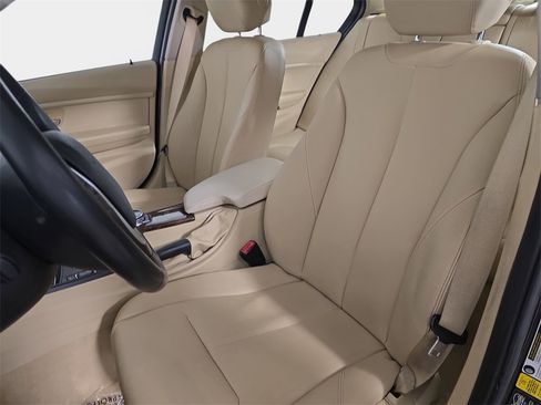 Used 2014 BMW 328i xDrive Sedan image 17