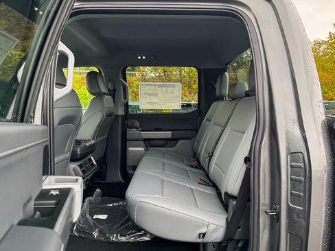 New 2025 Ford F150 Lightning Flash image 20