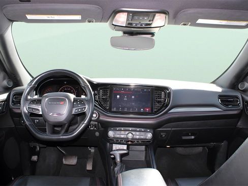 Used 2024 Dodge Durango GT image 27