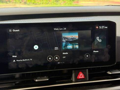 Used 2026 Kia Carnival FWD image 21