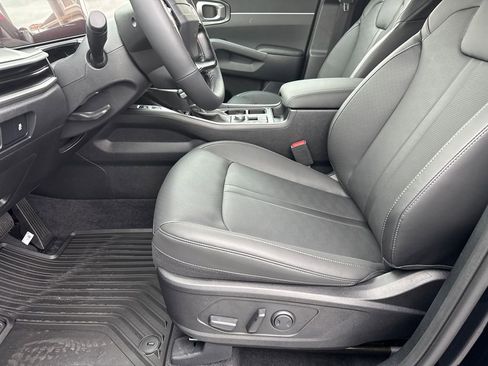 New 2026 Kia Sorento S AWD/4WD image 10