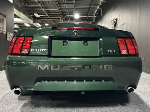 Used 2001 Ford Mustang GT image 9